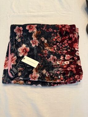 Tolani Floral Velvet Scarf in Black, Pink and Burgundy